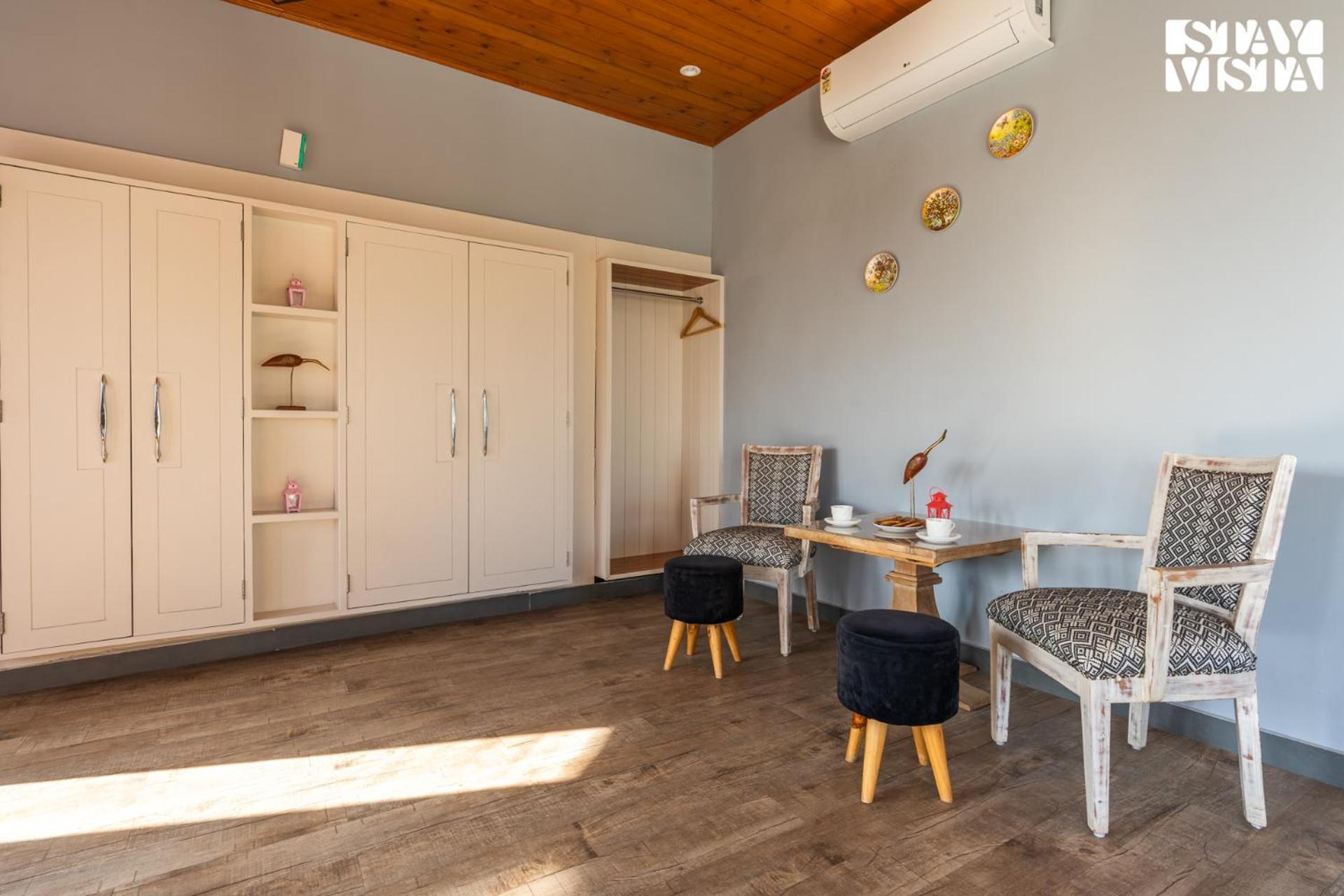 Stayvista At Serene With Outdoor Bonfire Barog Εξωτερικό φωτογραφία