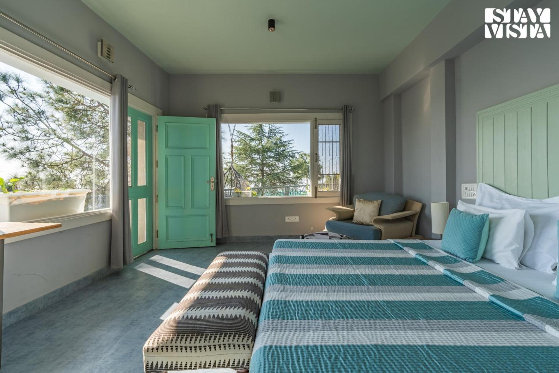 Stayvista At Serene With Outdoor Bonfire Barog Εξωτερικό φωτογραφία